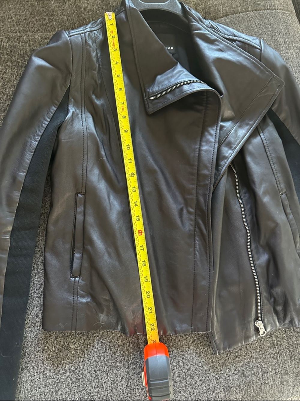 Trouvé Women's Black Leather Moto Jacket - Picture 7 of 10